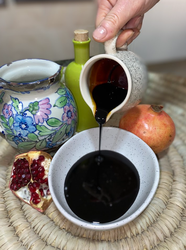 Pomegranate molasses photo